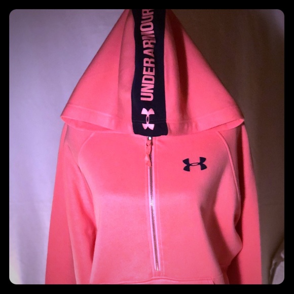 Under Armour Tops - 🌷UA Favorite Fleece 1/2 zip 🌷 Nice EUC Like New